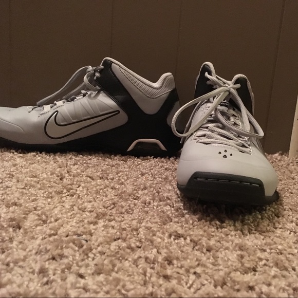 Nike basketball shoes - Picture 4 of 4